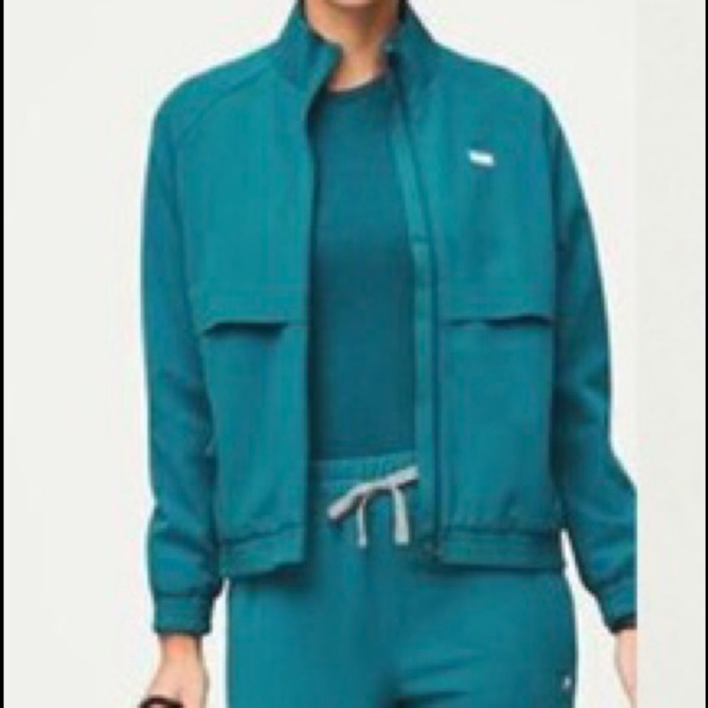 Figs Sydney Jacket